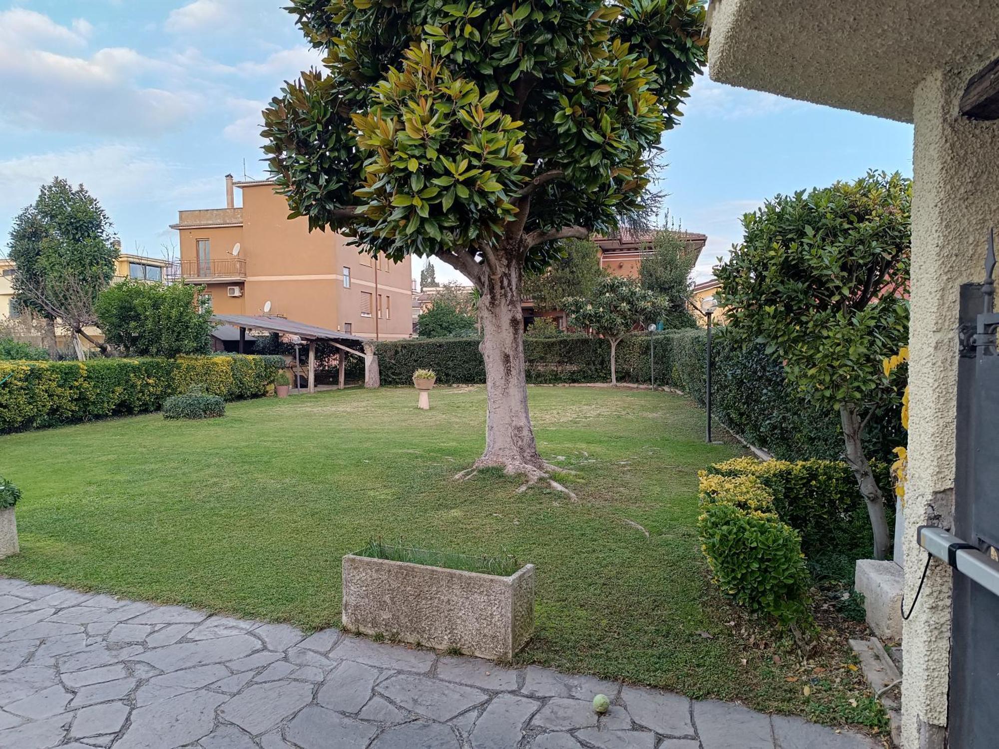 Lochaletcivico47 Rome Exterior photo